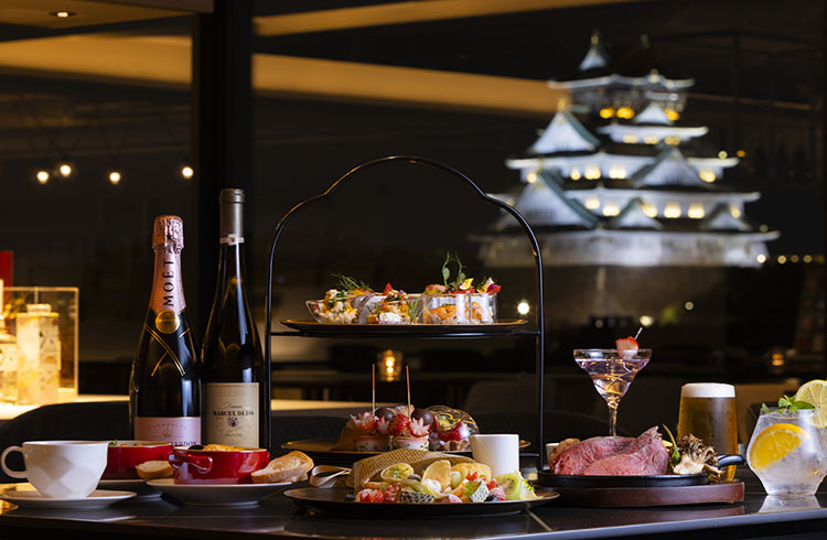 人気のメインディッシュやスイーツなどを楽しめる夜限定の「SENプレミアムハイティー」